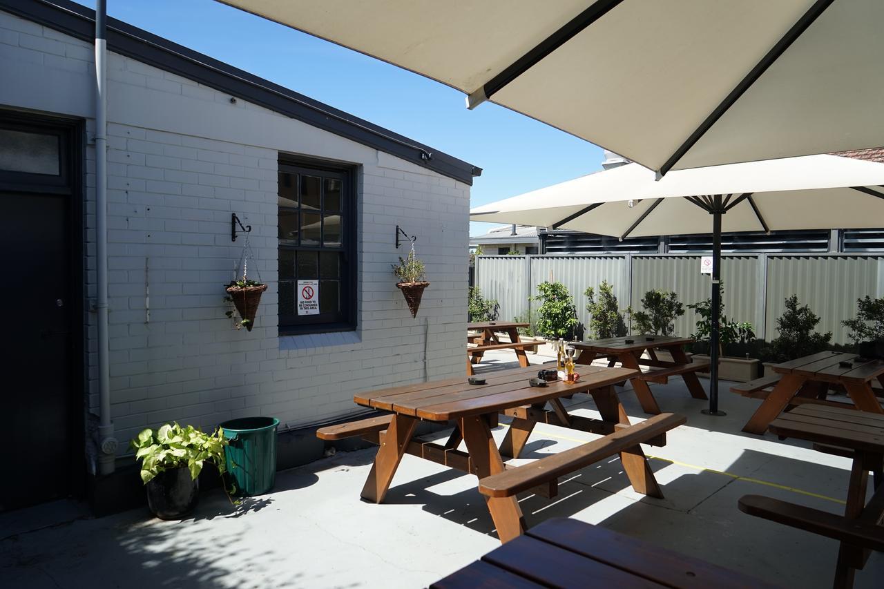 Rosehill Hotel Sidney Exterior foto